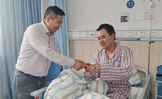 海瑞思科技慰问生病员工，点滴关爱暖人心